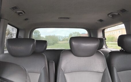 Hyundai Grand Starex Grand Starex I рестайлинг 2, 2010 год, 850 000 рублей, 9 фотография