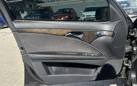 Mercedes-Benz E-Класс, 2004 год, 799 000 рублей, 2 фотография