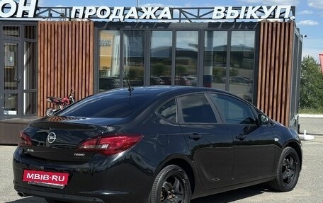 Opel Astra J, 2013 год, 710 000 рублей, 6 фотография