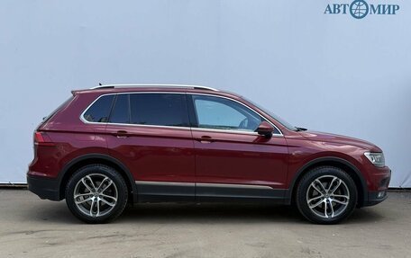Volkswagen Tiguan II, 2017 год, 2 490 000 рублей, 4 фотография