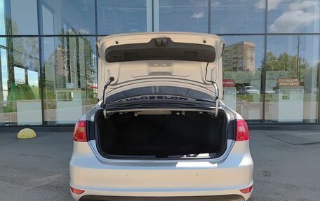 Volkswagen Jetta VI, 2011 год, 629 000 рублей, 12 фотография
