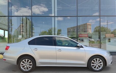 Volkswagen Jetta VI, 2011 год, 629 000 рублей, 5 фотография