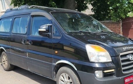 Hyundai Starex I рестайлинг, 2007 год, 700 000 рублей, 1 фотография