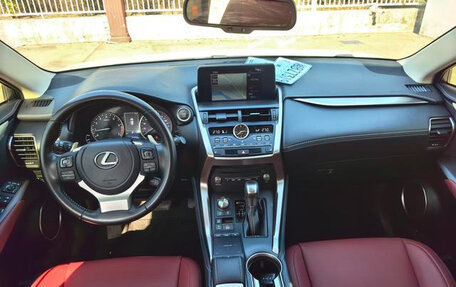 Lexus NX I, 2021 год, 2 797 000 рублей, 10 фотография