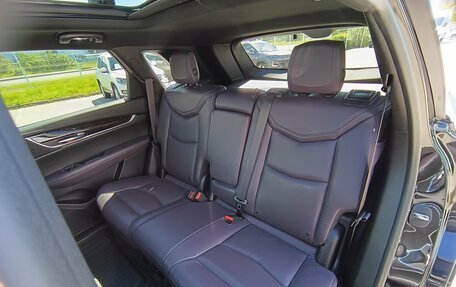 Cadillac XT5 I рестайлинг, 2016 год, 2 600 000 рублей, 14 фотография