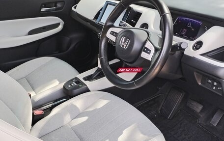 Honda Fit, 2021 год, 1 450 000 рублей, 12 фотография