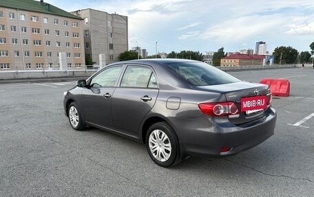 Toyota Corolla, 2011 год, 1 250 000 рублей, 3 фотография