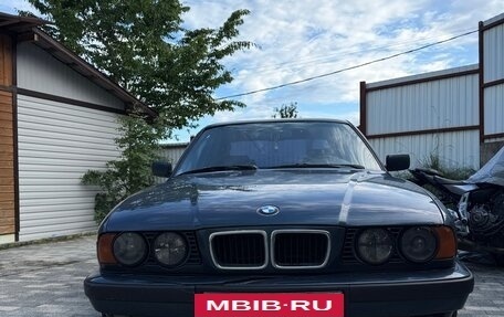 BMW 5 серия, 1988 год, 660 000 рублей, 2 фотография