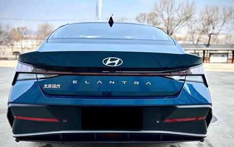 Hyundai Elantra, 2023 год, 1 371 000 рублей, 6 фотография