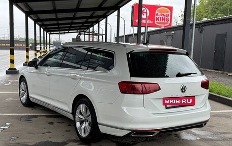 Volkswagen Passat B8 рестайлинг, 2019 год, 2 190 000 рублей, 4 фотография