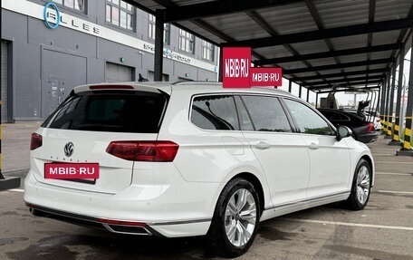 Volkswagen Passat B8 рестайлинг, 2019 год, 2 190 000 рублей, 2 фотография