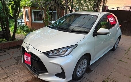 Toyota Yaris, 2020 год, 1 400 000 рублей, 5 фотография