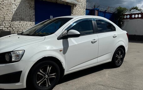 Chevrolet Aveo III, 2012 год, 615 000 рублей, 2 фотография