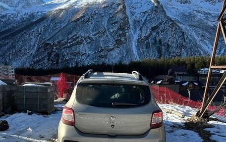 Renault Sandero II рестайлинг, 2016 год, 1 000 000 рублей, 9 фотография