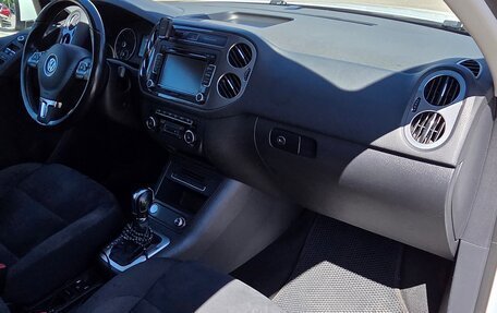 Volkswagen Tiguan I, 2014 год, 1 600 000 рублей, 16 фотография