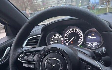 Mazda 6, 2017 год, 2 300 000 рублей, 10 фотография