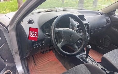 Mitsubishi Carisma I, 2001 год, 180 000 рублей, 6 фотография