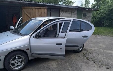 Renault Megane II, 2000 год, 130 000 рублей, 3 фотография