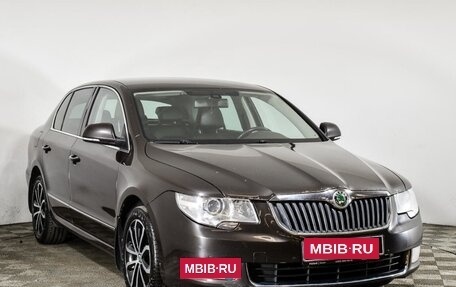 Skoda Superb III рестайлинг, 2012 год, 990 000 рублей, 8 фотография