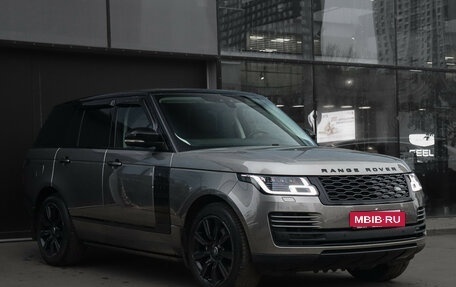 Land Rover Range Rover IV рестайлинг, 2019 год, 7 300 000 рублей, 3 фотография