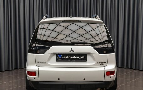 Mitsubishi Outlander III рестайлинг 3, 2011 год, 1 290 000 рублей, 5 фотография