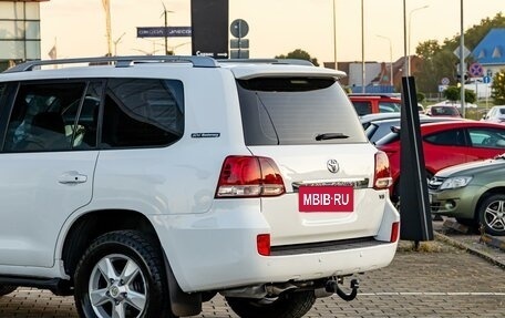 Toyota Land Cruiser 200, 2011 год, 2 795 000 рублей, 10 фотография