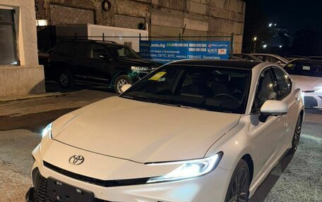 Toyota Camry, 2026 год, 4 090 000 рублей, 2 фотография