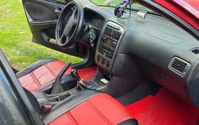 Toyota Avensis III рестайлинг, 2002 год, 360 000 рублей, 1 фотография