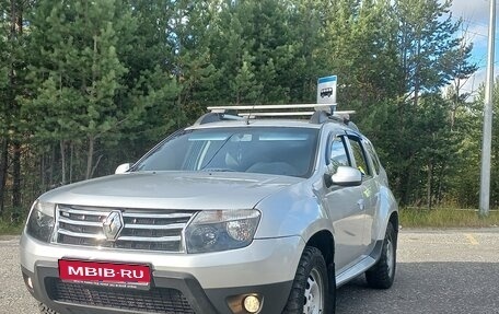 Renault Duster I рестайлинг, 2014 год, 1 100 000 рублей, 1 фотография