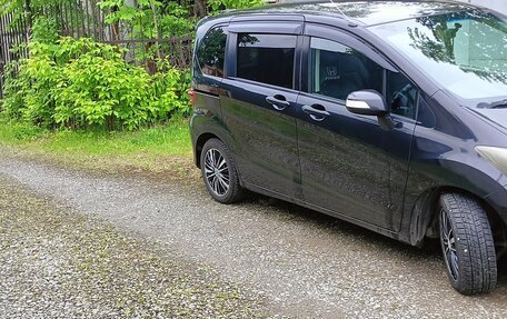 Honda Freed I, 2008 год, 7 фотография