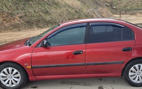 Toyota Avensis III рестайлинг, 2002 год, 360 000 рублей, 6 фотография