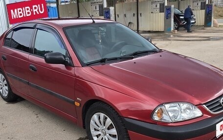 Toyota Avensis III рестайлинг, 2002 год, 360 000 рублей, 9 фотография