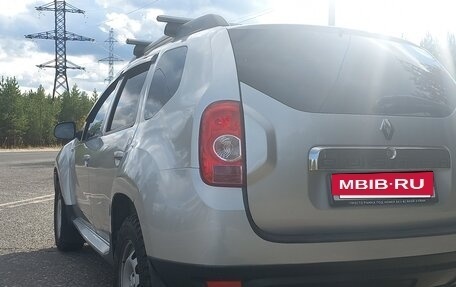 Renault Duster I рестайлинг, 2014 год, 1 100 000 рублей, 2 фотография