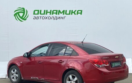 Chevrolet Cruze II, 2010 год, 569 000 рублей, 7 фотография