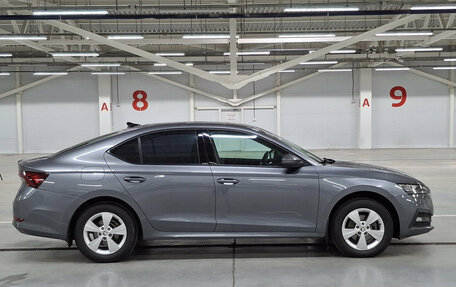 Skoda Octavia IV, 2021 год, 1 830 000 рублей, 5 фотография