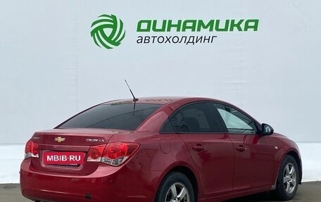 Chevrolet Cruze II, 2010 год, 569 000 рублей, 5 фотография