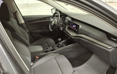 Skoda Octavia IV, 2021 год, 1 830 000 рублей, 13 фотография