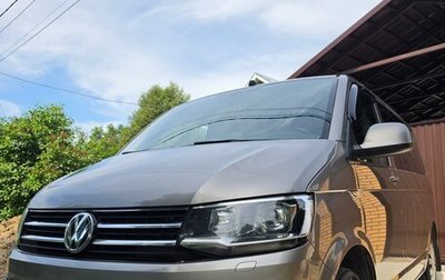 Volkswagen Caravelle T6 рестайлинг, 2018 год, 5 000 000 рублей, 1 фотография