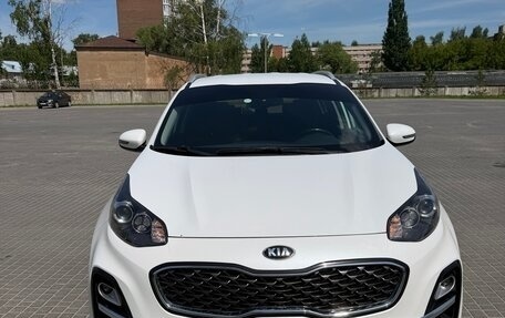KIA Sportage IV рестайлинг, 2019 год, 2 499 999 рублей, 1 фотография