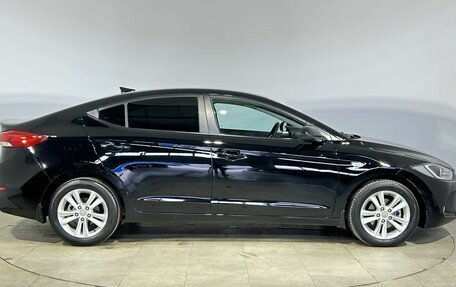 Hyundai Elantra VI рестайлинг, 2017 год, 1 050 000 рублей, 6 фотография