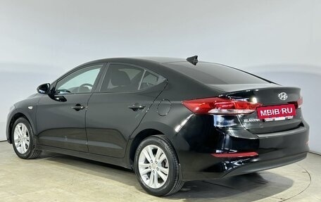 Hyundai Elantra VI рестайлинг, 2017 год, 1 050 000 рублей, 12 фотография