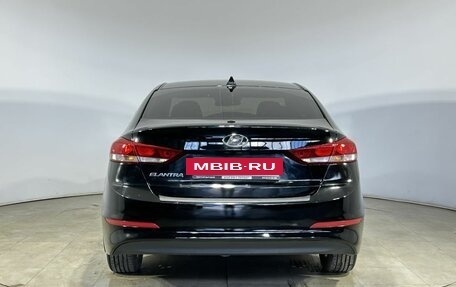 Hyundai Elantra VI рестайлинг, 2017 год, 1 050 000 рублей, 9 фотография