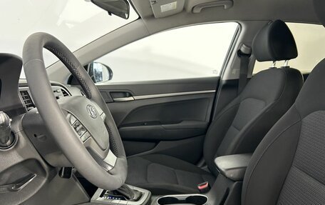 Hyundai Elantra VI рестайлинг, 2017 год, 1 050 000 рублей, 24 фотография