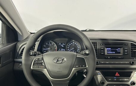 Hyundai Elantra VI рестайлинг, 2017 год, 1 050 000 рублей, 20 фотография