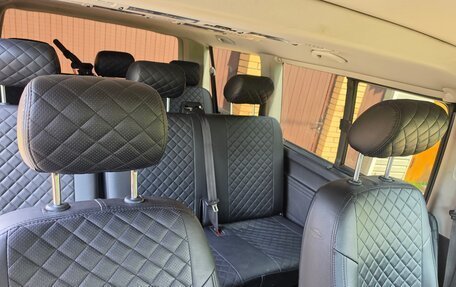 Volkswagen Caravelle T6 рестайлинг, 2018 год, 5 000 000 рублей, 8 фотография