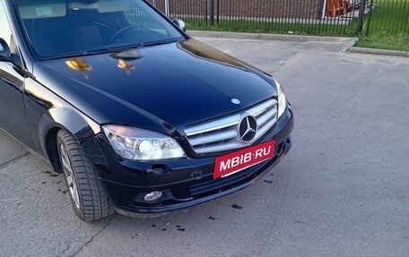 Mercedes-Benz C-Класс, 2008 год, 750 000 рублей, 3 фотография