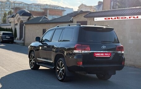 Toyota Land Cruiser 200, 2016 год, 5 650 000 рублей, 5 фотография