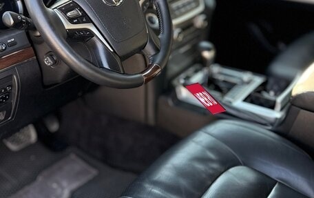 Toyota Land Cruiser 200, 2016 год, 5 650 000 рублей, 8 фотография