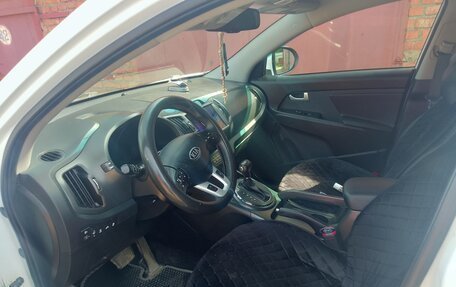 KIA Sportage III, 2011 год, 1 240 000 рублей, 17 фотография