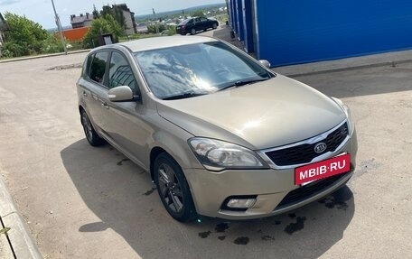 KIA cee'd I рестайлинг, 2010 год, 580 000 рублей, 3 фотография